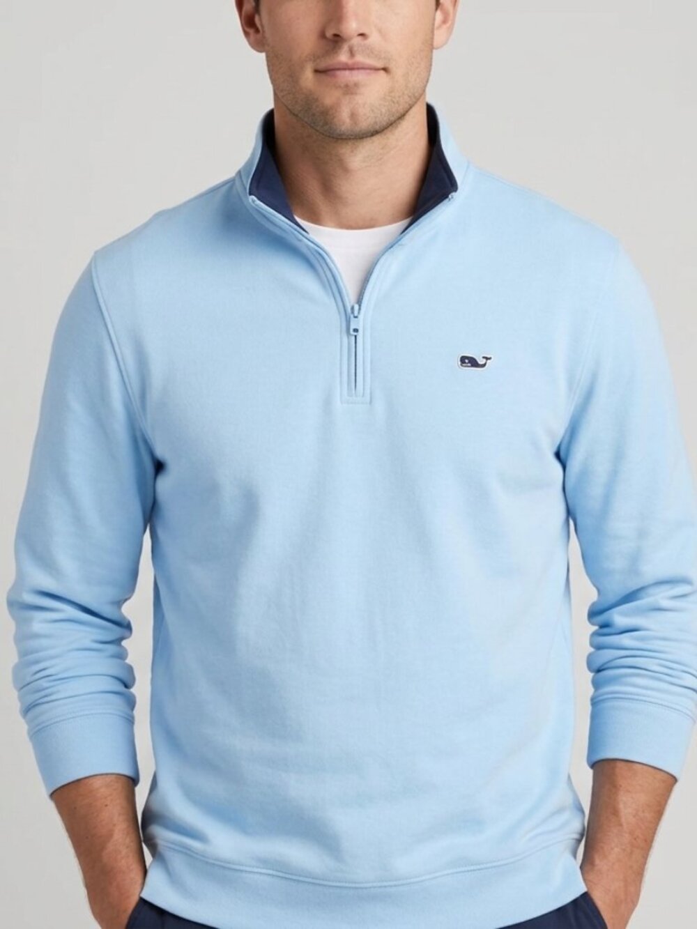 Vineyard Vines Men's Medium Light Blue Half-Zip Pullover Sweatshirt Whale Logo